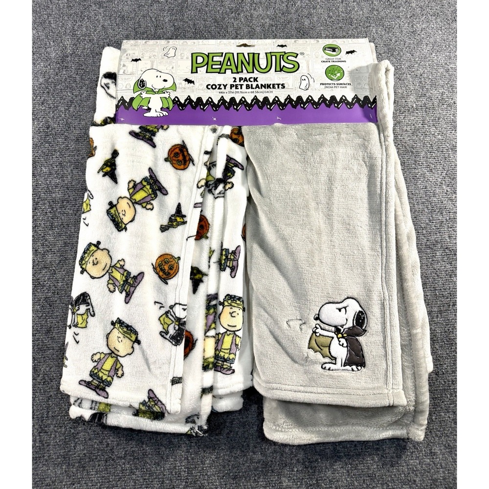 Peanuts Halloween Snoopy Charlie Brown 2 Pack Pet Blankets 44x27 Pumpkin Vampire